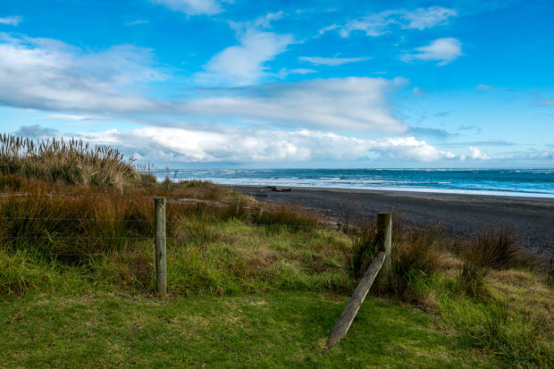 Wainamu beach.