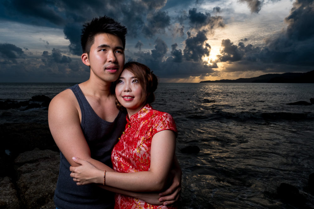 Chrysmic Qmin and her boyfriend. An impromptu couple shot between setups.