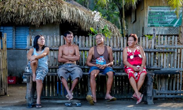 Mabuhay from the Donsol, Philippines