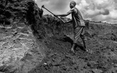 The On Field Media Project, Teaching NGOs to Tell Their Own Stories