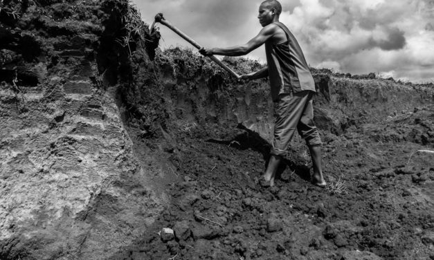 The On Field Media Project, Teaching NGOs to Tell Their Own Stories
